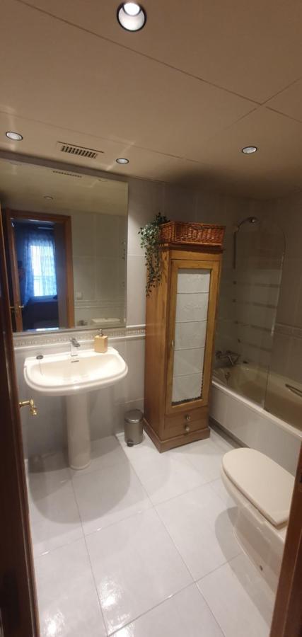 Apartamenticos Studio 75 Zaragoza Buitenkant foto