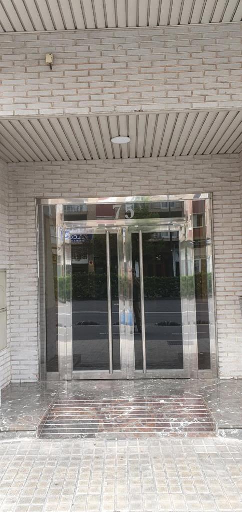 Apartamenticos Studio 75 Zaragoza Buitenkant foto